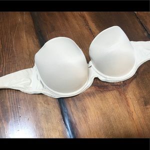 Chantelle Strapless Bra - Nude